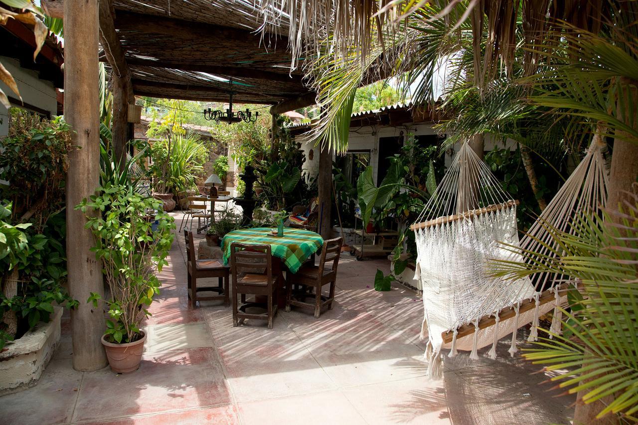 Hotel Historico Las Casitas Mulege Bagian luar foto